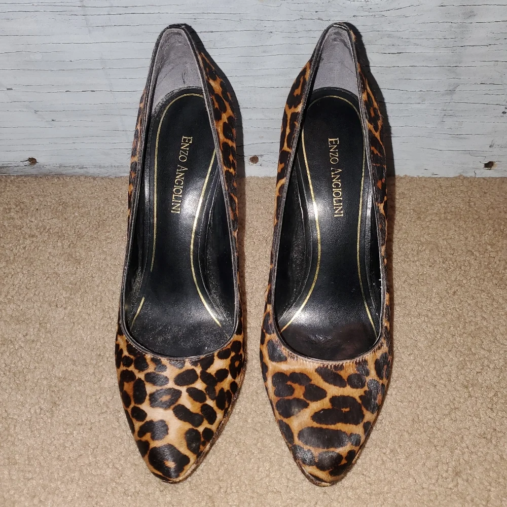 Enzo Angiolini Easamendra Leopard Calf Hair Pump, 10, Golden Tan multi